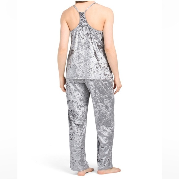 Josie Natori New Size M and L Crushed Velvet Tank‎ Pant Pajama Set Granite Gray - Picture 2 of 6